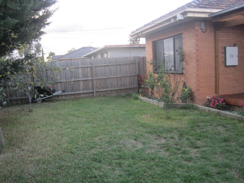 1/22 Waratah Avenue, Tullamarine VIC 3043