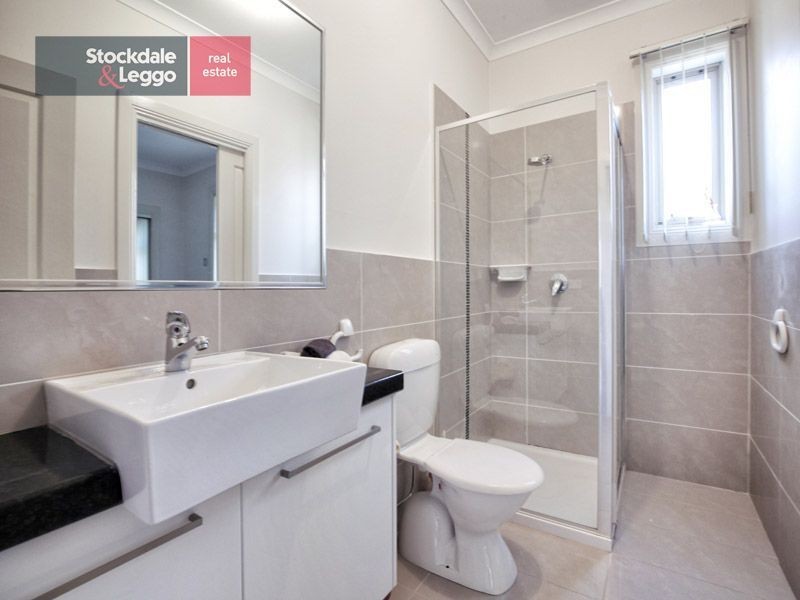 39 Dunfermline Avenue, Greenvale VIC 3059