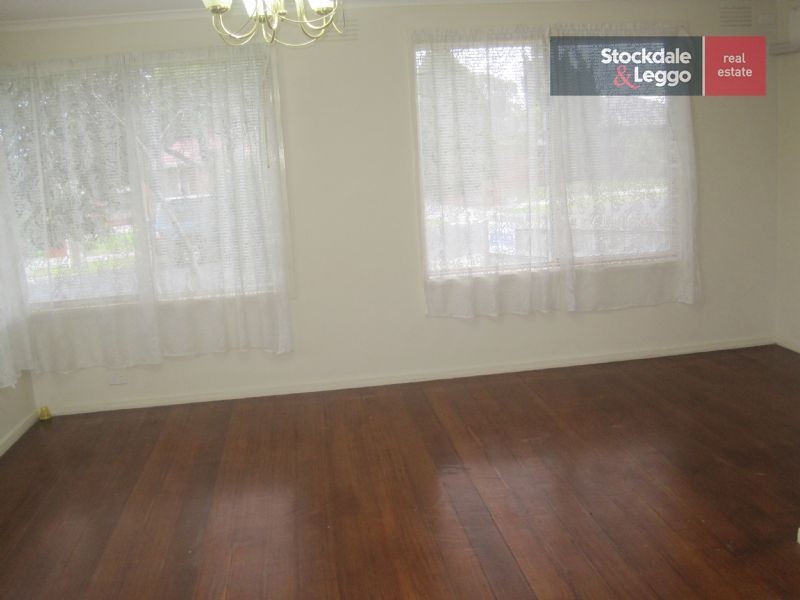 14 Hall Road, Gladstone Park VIC 3043