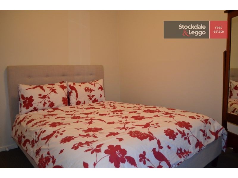 12 Rossdale Street, Craigieburn VIC 3064