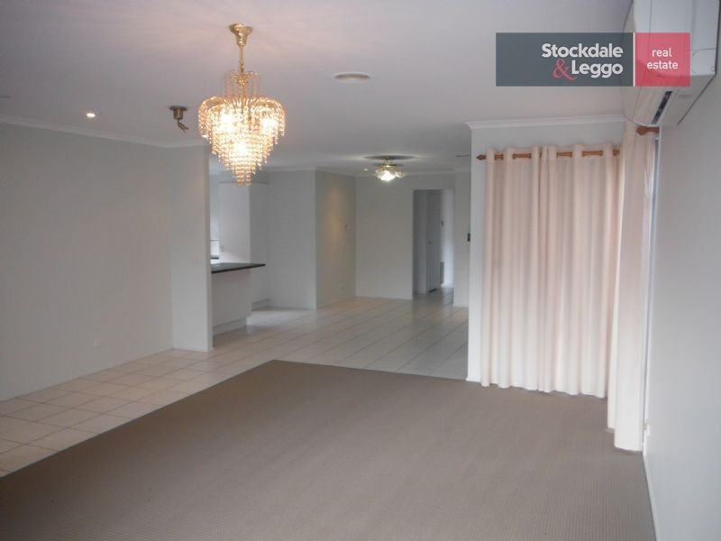 5 Nile Court, Roxburgh Park VIC 3064