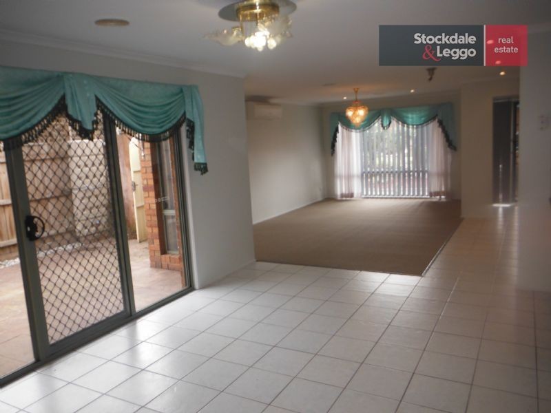 5 Nile Court, Roxburgh Park VIC 3064