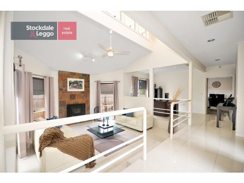 20 Simmington Circuit, Greenvale VIC 3059