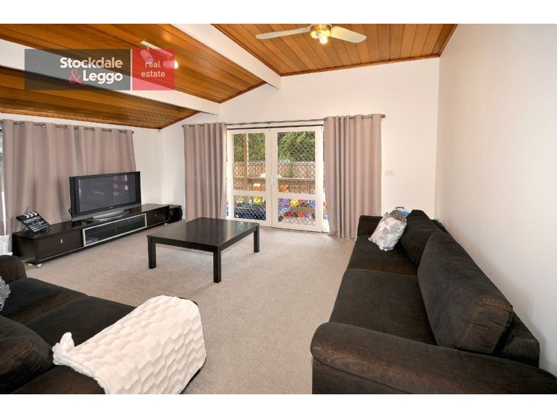 20 Simmington Circuit, Greenvale VIC 3059