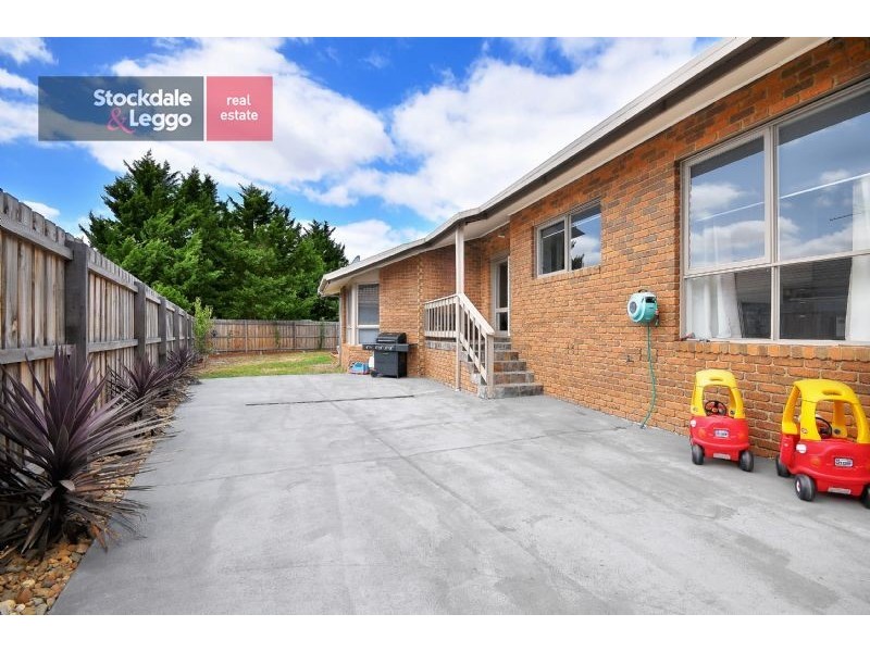 20 Simmington Circuit, Greenvale VIC 3059