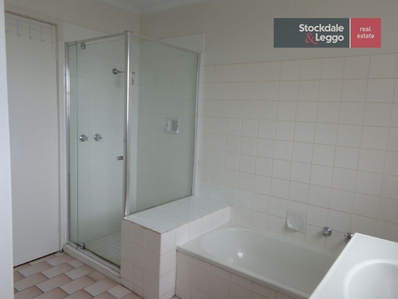 91 Erinbank Crescent, Westmeadows VIC 3049