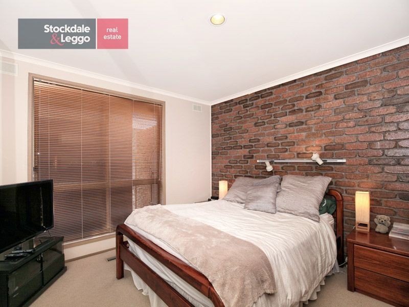 2 Langton Way, Greenvale VIC 3059