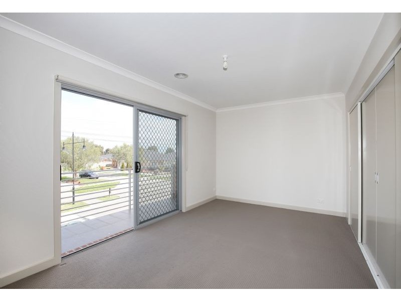 19 Mareborne Street, Epping VIC 3076