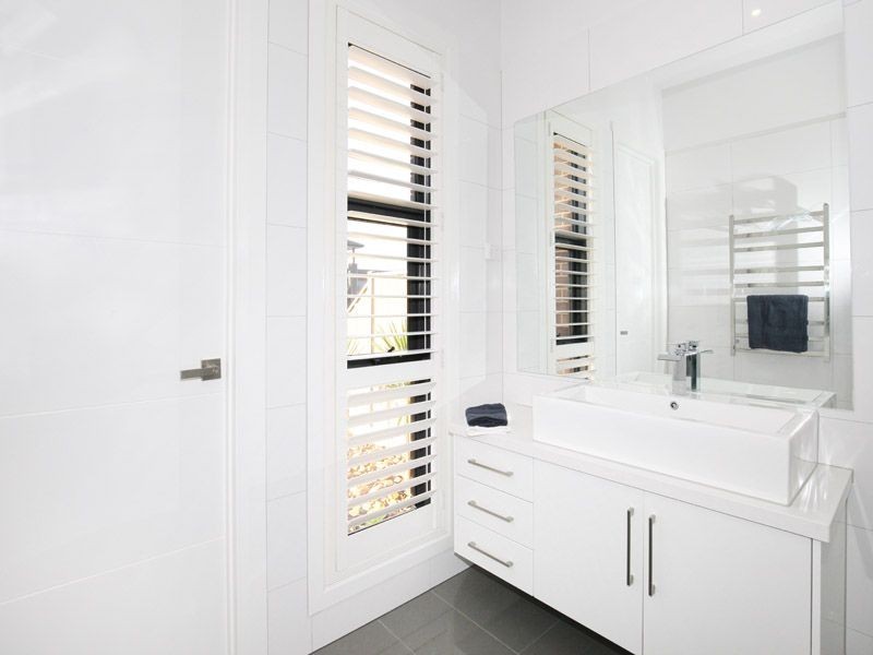 35 Trumpington Terrace, Attwood VIC 3049