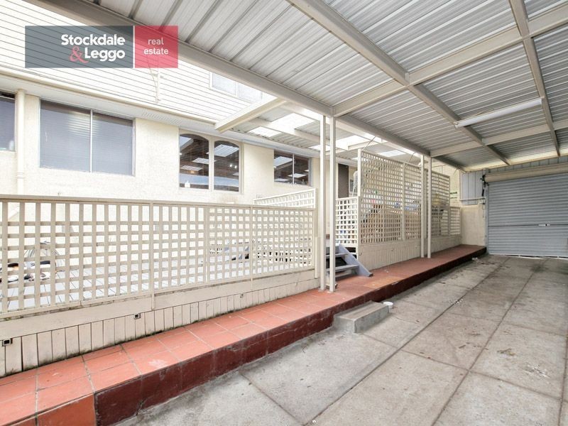 46 North Circular Road, Gladstone Park VIC 3043