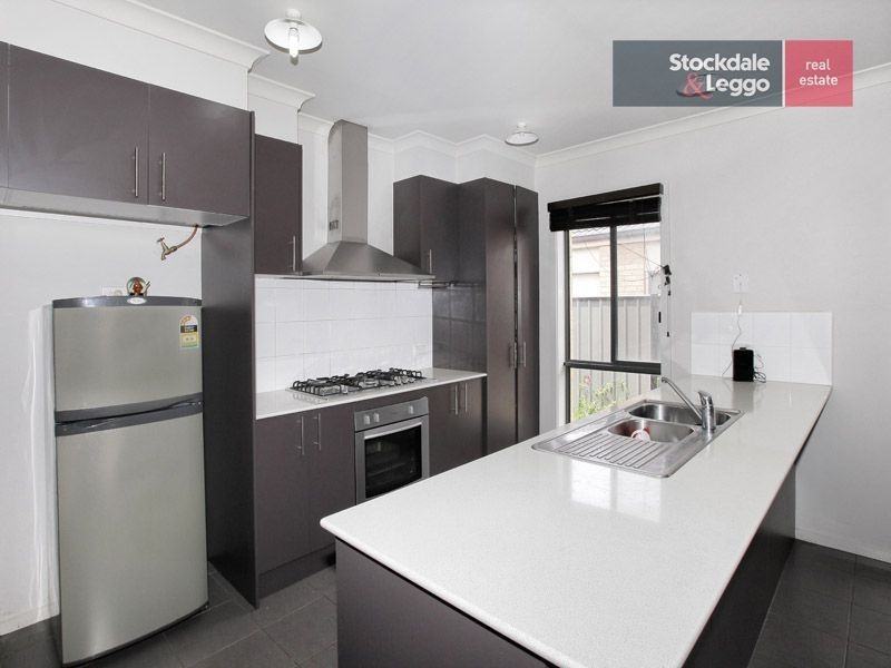 5 Wattletree Street, Craigieburn VIC 3064