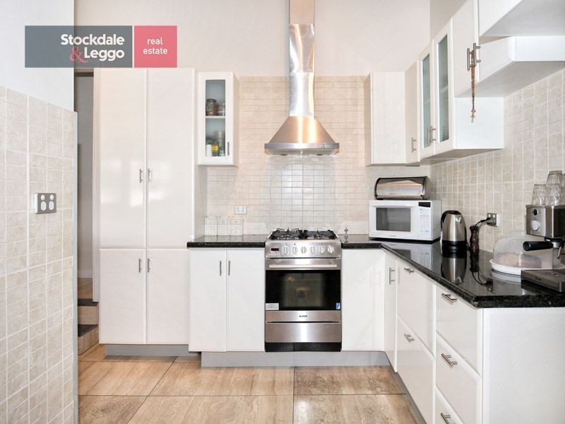 2 Elray Court, Tullamarine VIC 3043