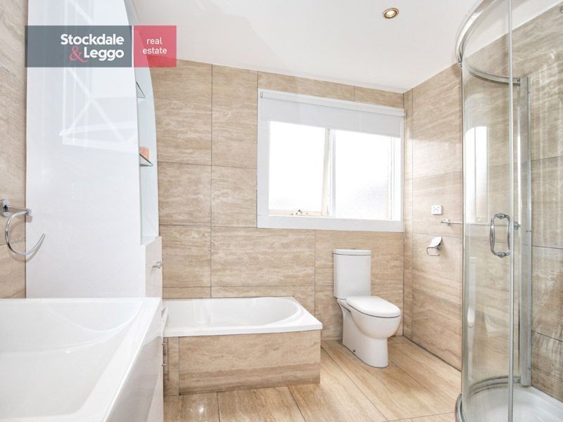 2 Elray Court, Tullamarine VIC 3043