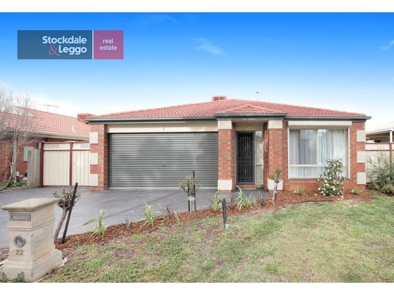 22 Severn Court, Roxburgh Park VIC 3064