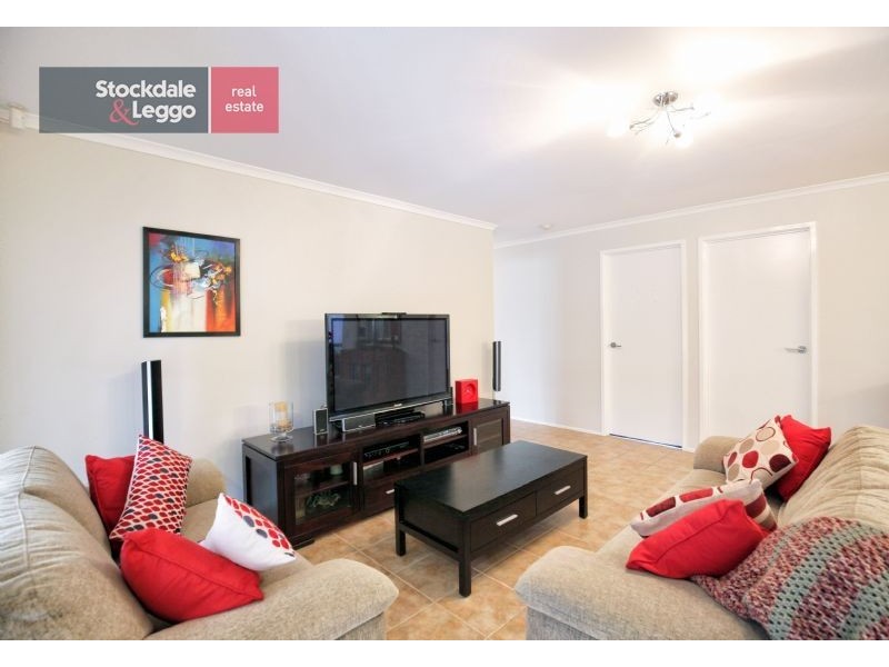 22 Severn Court, Roxburgh Park VIC 3064