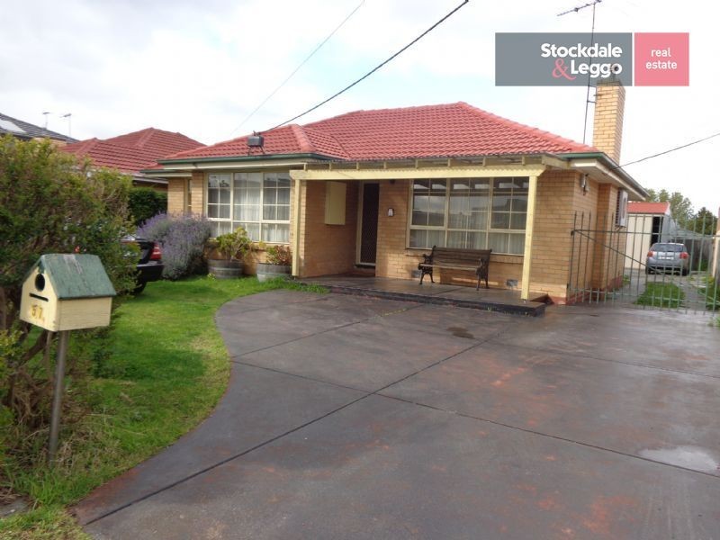 57 Moore Road, Airport West VIC 3042