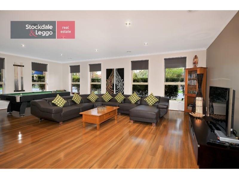2 Reay Drive, Craigieburn VIC 3064