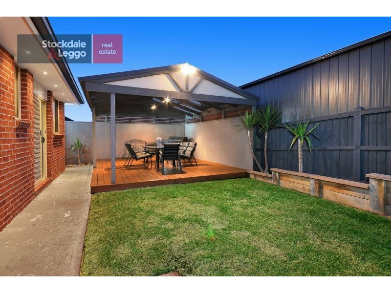 2 Reay Drive, Craigieburn VIC 3064