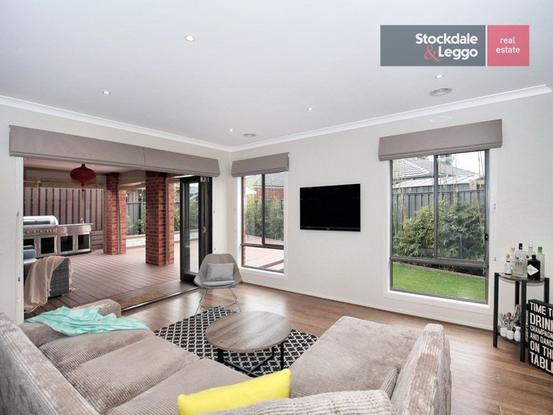 15 Eveline Street, Craigieburn VIC 3064