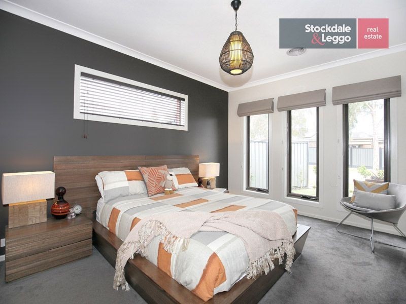 15 Eveline Street, Craigieburn VIC 3064