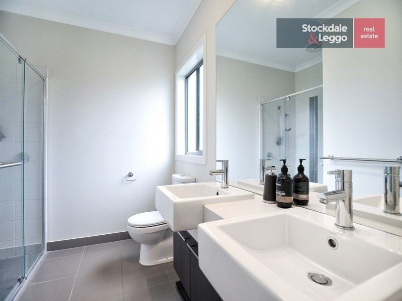 15 Eveline Street, Craigieburn VIC 3064