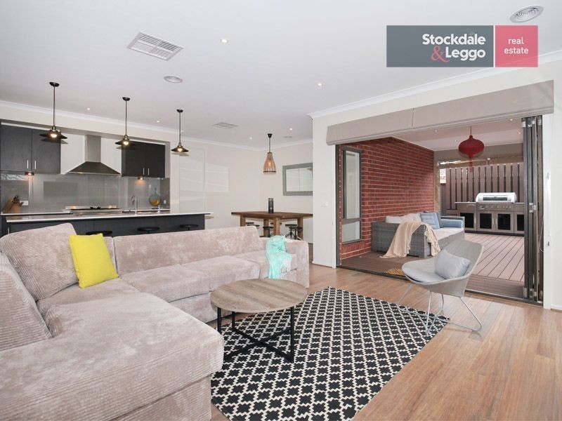 15 Eveline Street, Craigieburn VIC 3064