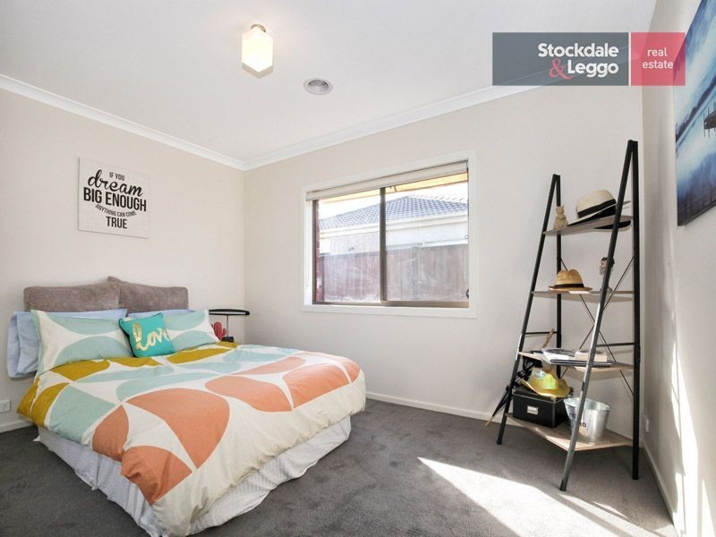 15 Eveline Street, Craigieburn VIC 3064