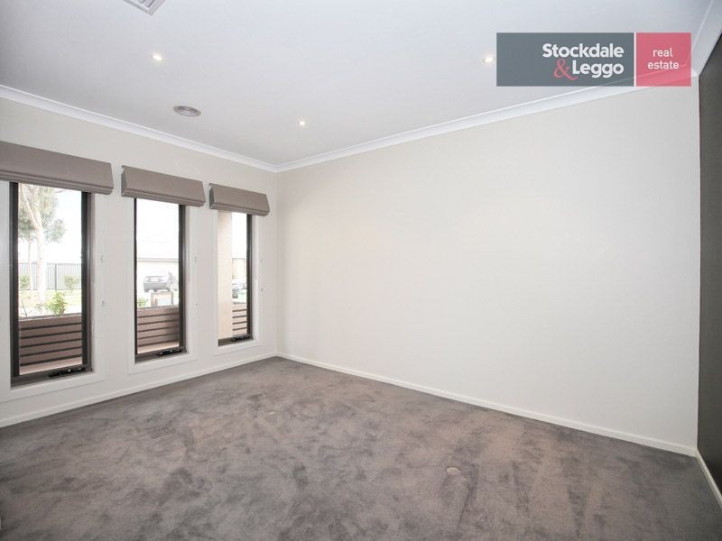 15 Eveline Street, Craigieburn VIC 3064