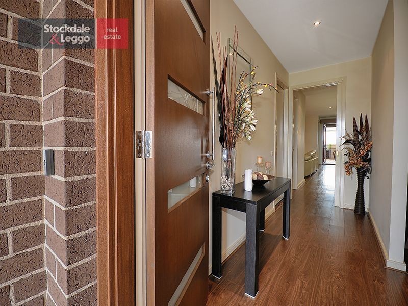 10 Jasper Grove, Greenvale VIC 3059