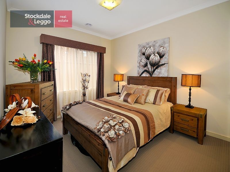 10 Jasper Grove, Greenvale VIC 3059