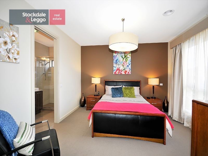 10 Jasper Grove, Greenvale VIC 3059
