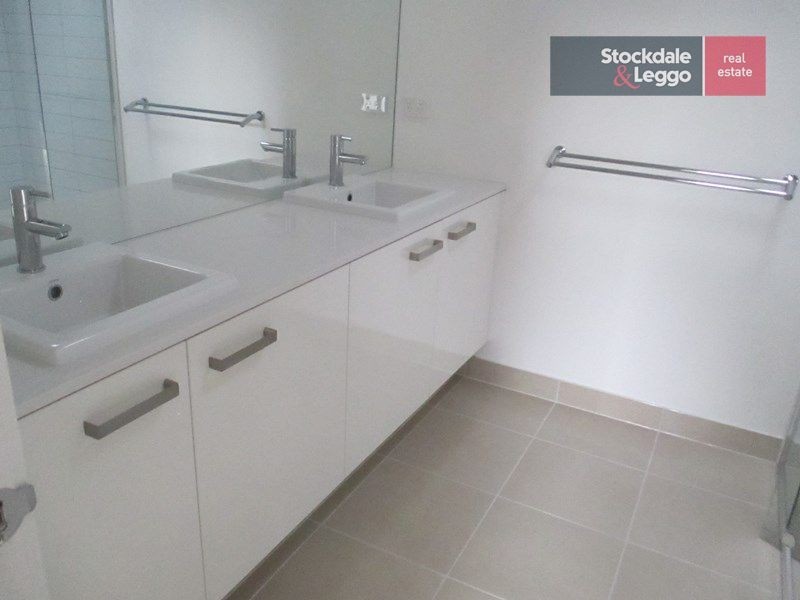 66 Bayano Way, Craigieburn VIC 3064