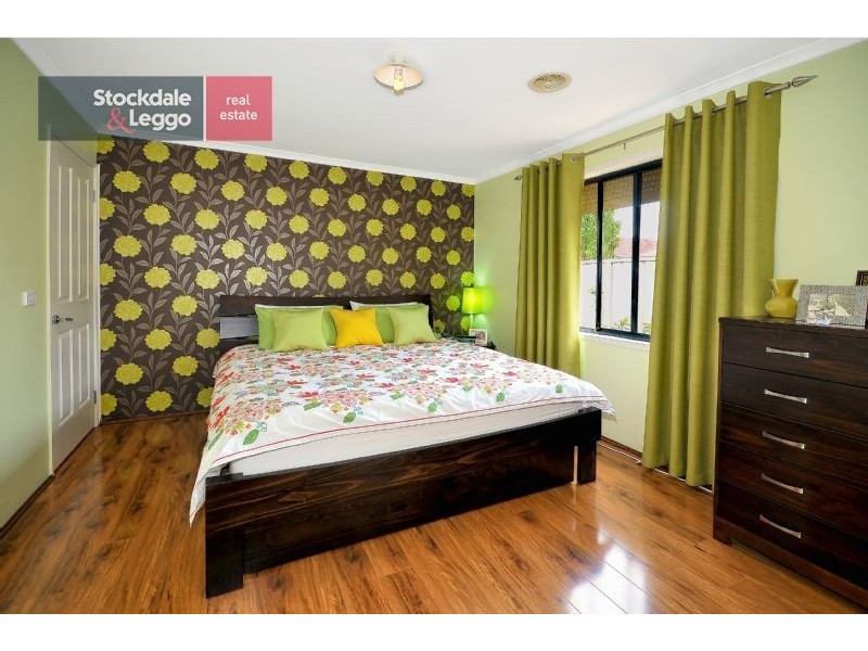 10 Eastwood Place, Craigieburn VIC 3064