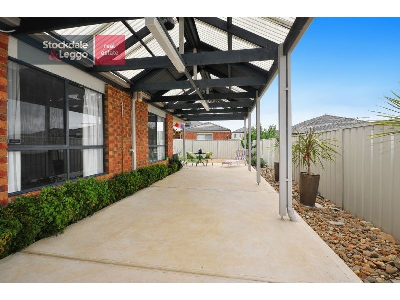 10 Eastwood Place, Craigieburn VIC 3064