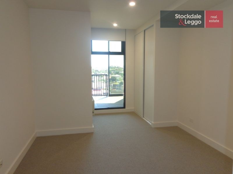 302A / 40 Collins Street, Essendon VIC 3040