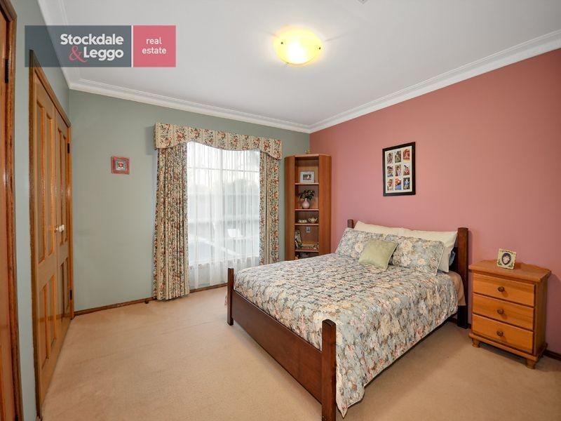 102 Greenvale Drive, Greenvale VIC 3059