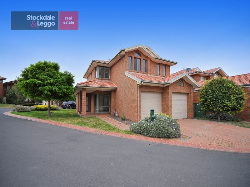 34 The Crest, Attwood VIC 3049