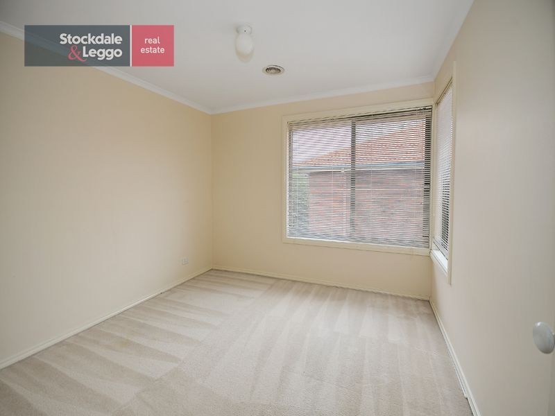 34 The Crest, Attwood VIC 3049