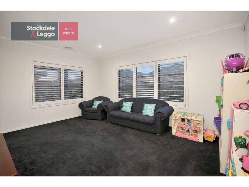 21 Featherpark Way, Craigieburn VIC 3064