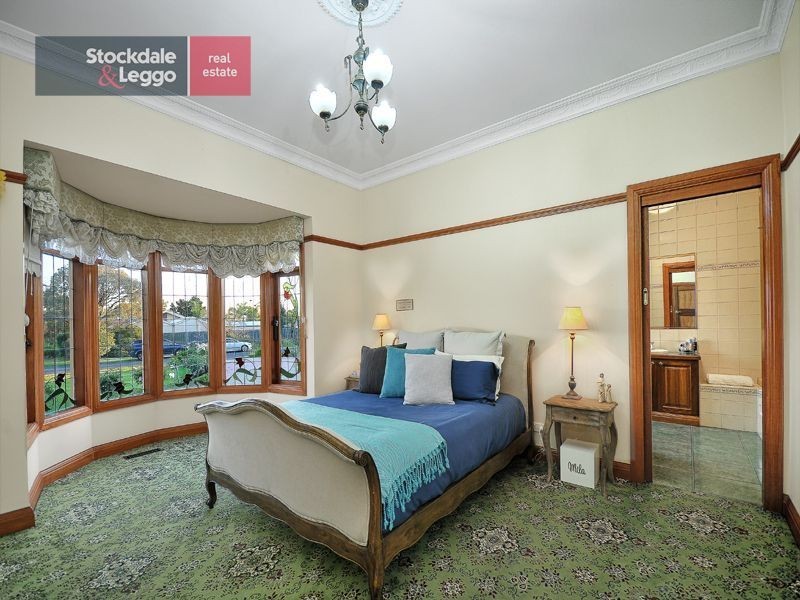 12 Inverness Mews, Greenvale VIC 3059