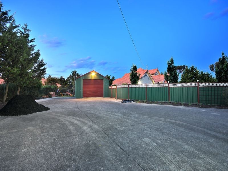 12 Inverness Mews, Greenvale VIC 3059