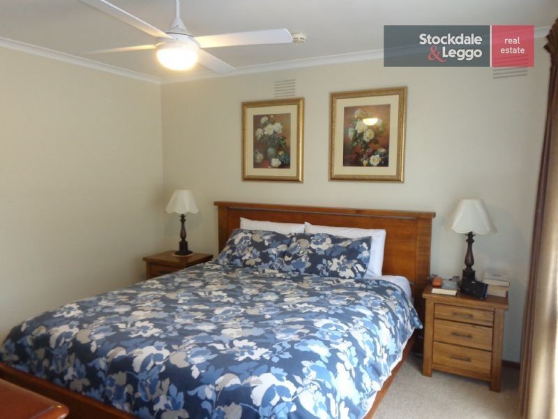 54 Coopers Hill Drive, Westmeadows VIC 3049