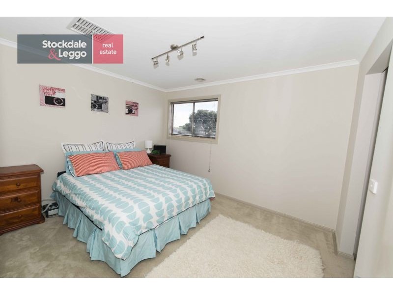 7 Aldercress Close, Craigieburn VIC 3064