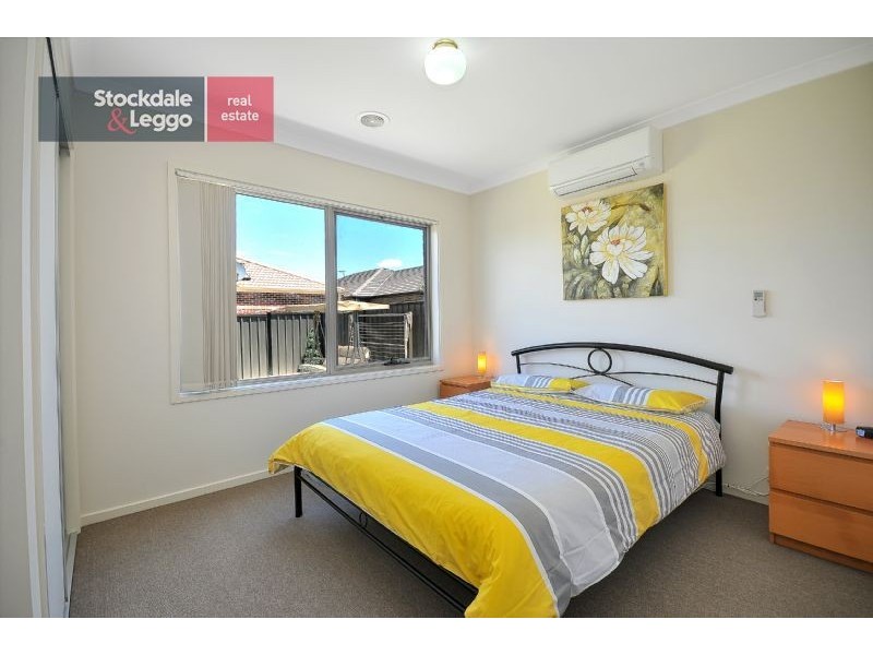 22 Eminence Way, Craigieburn VIC 3064