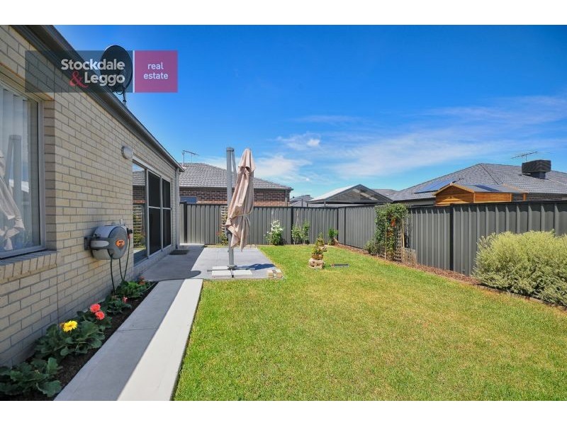 22 Eminence Way, Craigieburn VIC 3064