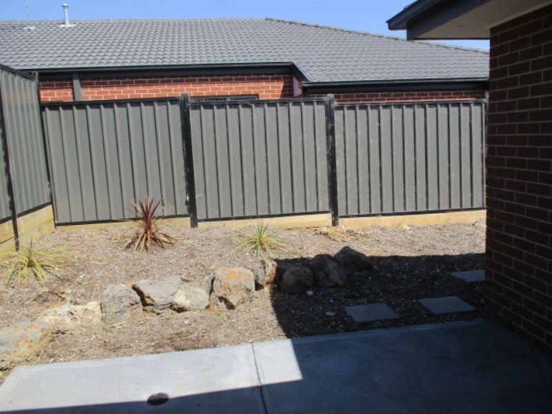 18A Vedro Drive, Craigieburn VIC 3064