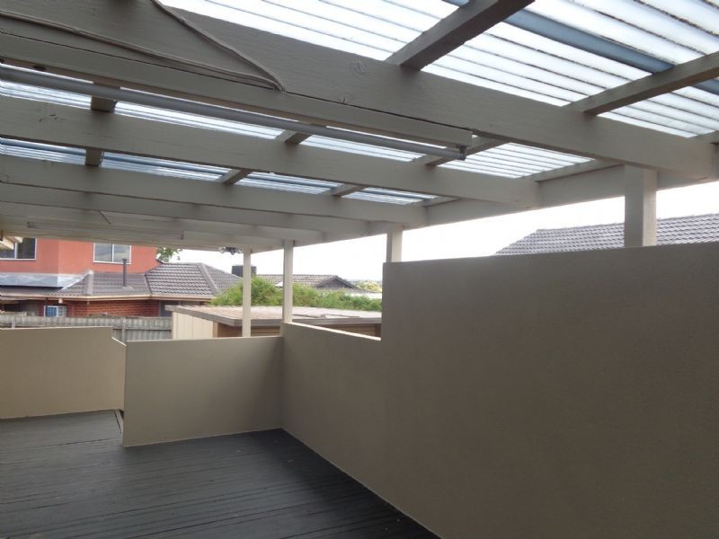 68 Wolverton Drive, Gladstone Park VIC 3043