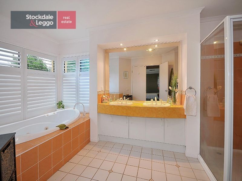 22 McGuire Court, Greenvale VIC 3059