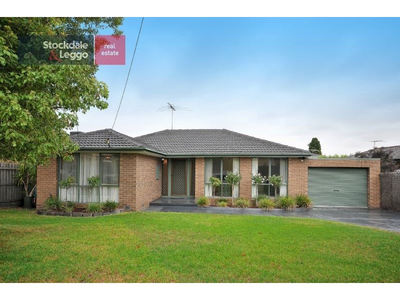 5 Beresford Crescent, Gladstone Park VIC 3043