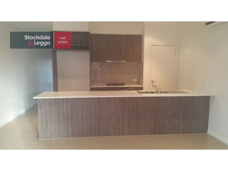 32 Furlong Street, Craigieburn VIC 3064